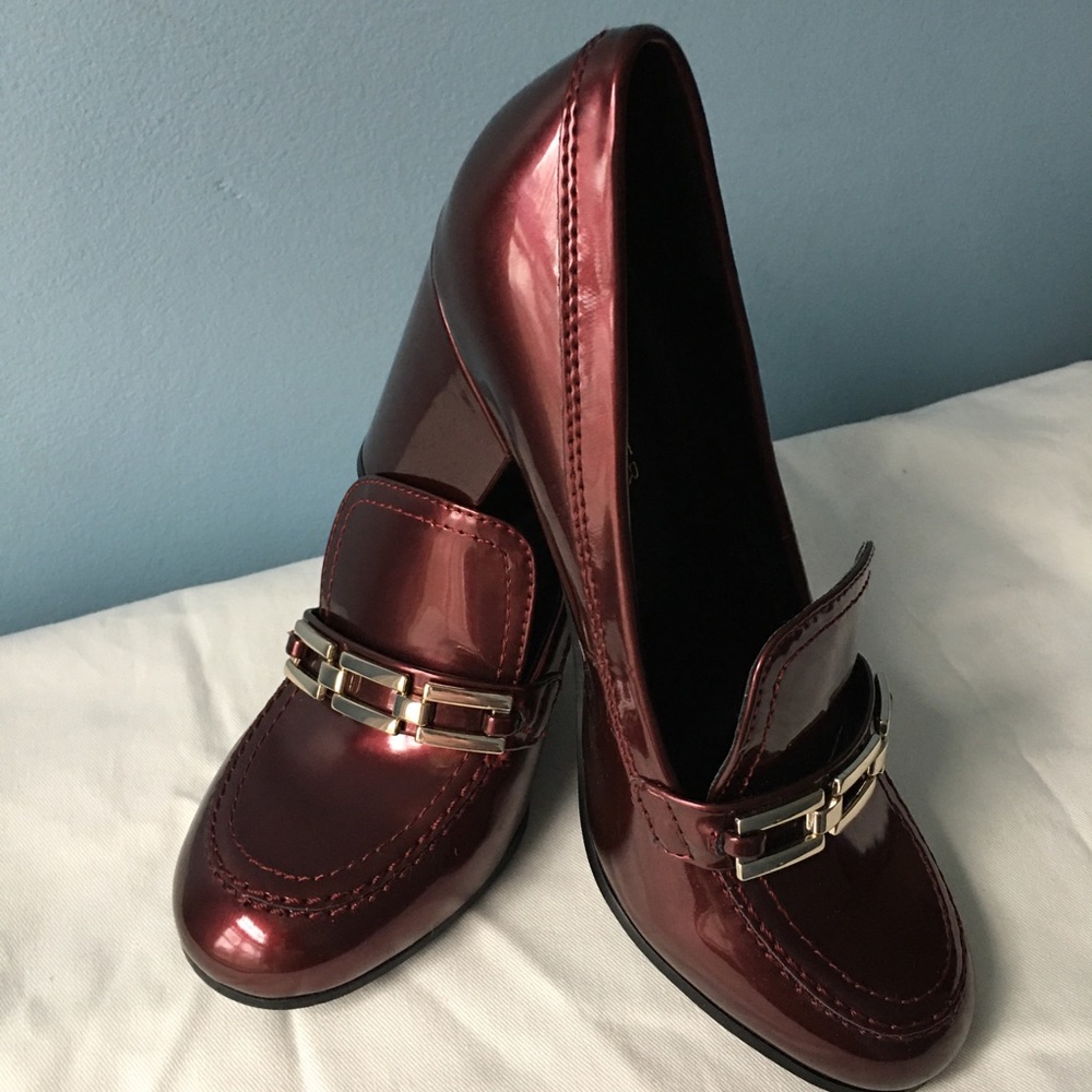 New Marc Fisher Shoes size 6